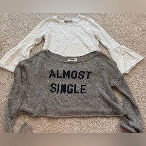 BUNDLE two Abercrombie & Fitch women’s tops size xs